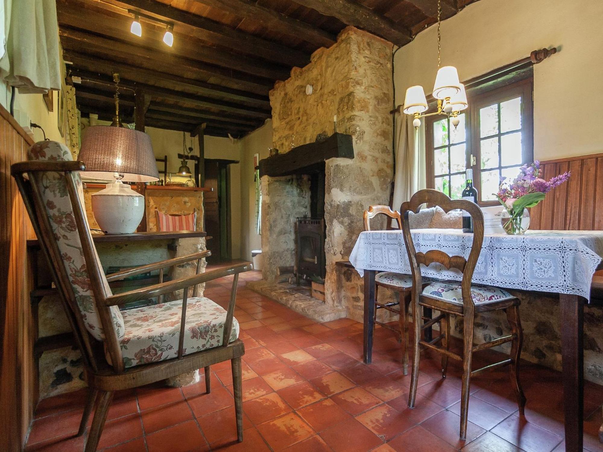 Cottage In Les Eyzies De Tayac Sireuil With Pool Meyrals Εξωτερικό φωτογραφία