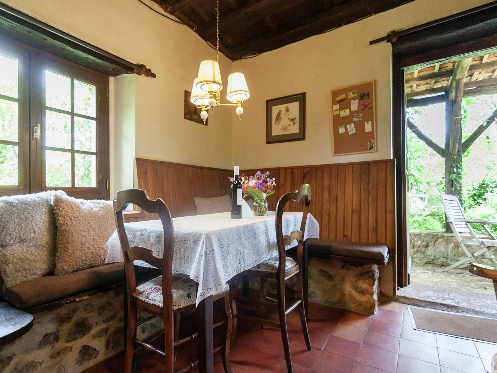 Cottage In Les Eyzies De Tayac Sireuil With Pool Meyrals Εξωτερικό φωτογραφία