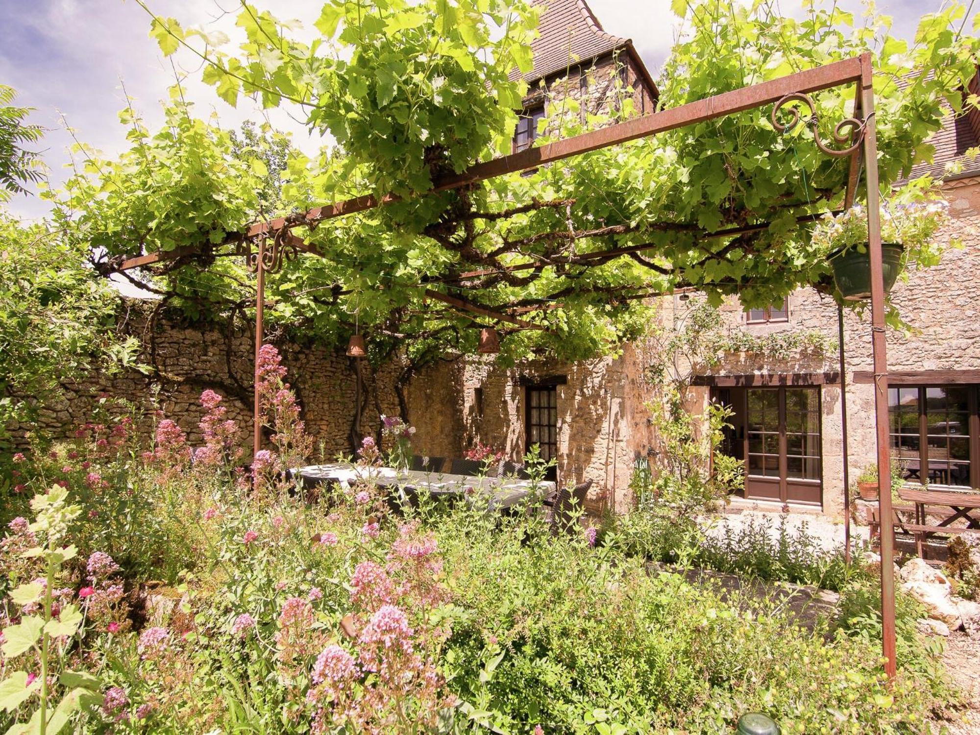 Cottage In Les Eyzies De Tayac Sireuil With Pool Meyrals Εξωτερικό φωτογραφία