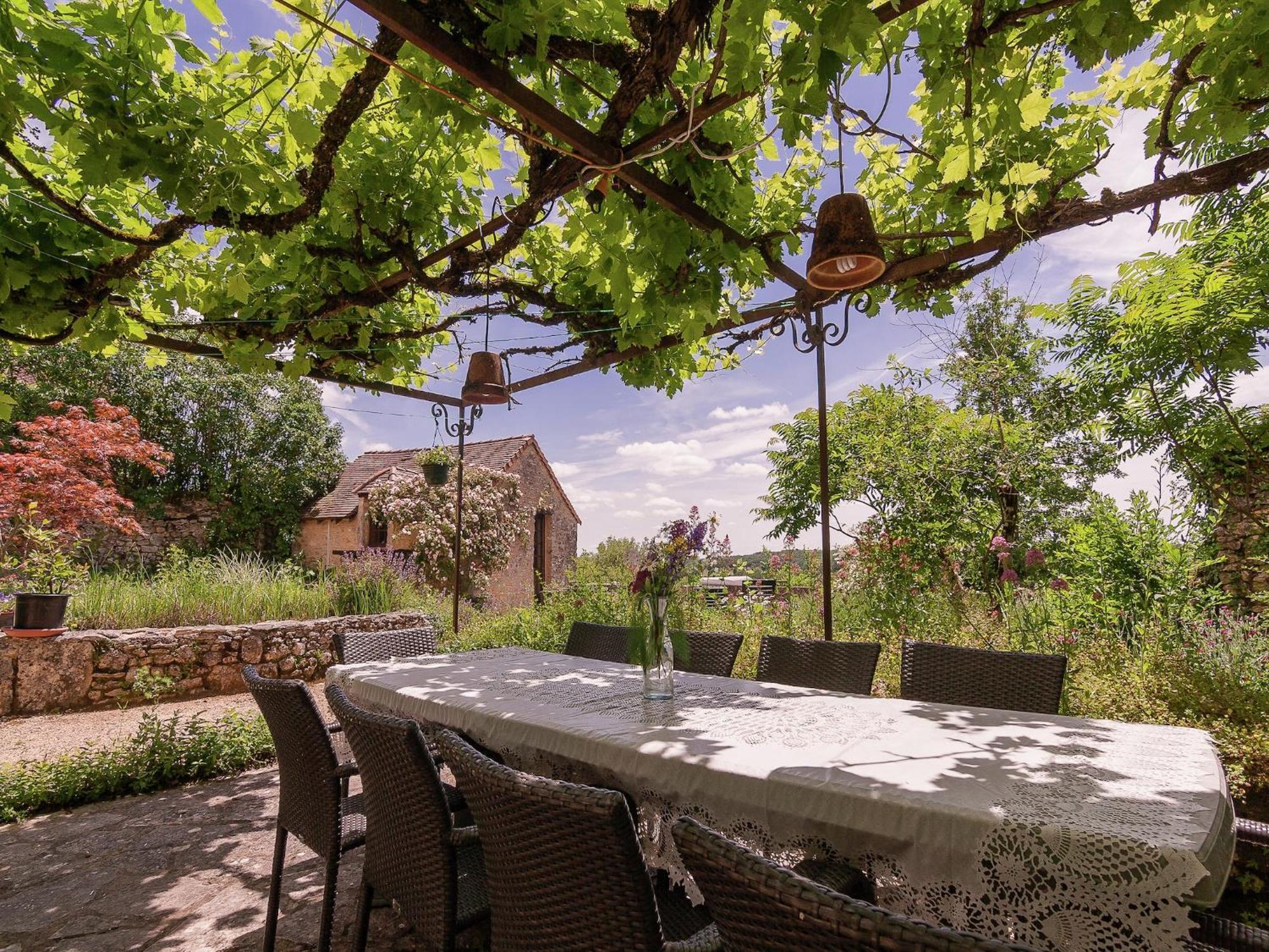 Cottage In Les Eyzies De Tayac Sireuil With Pool Meyrals Εξωτερικό φωτογραφία