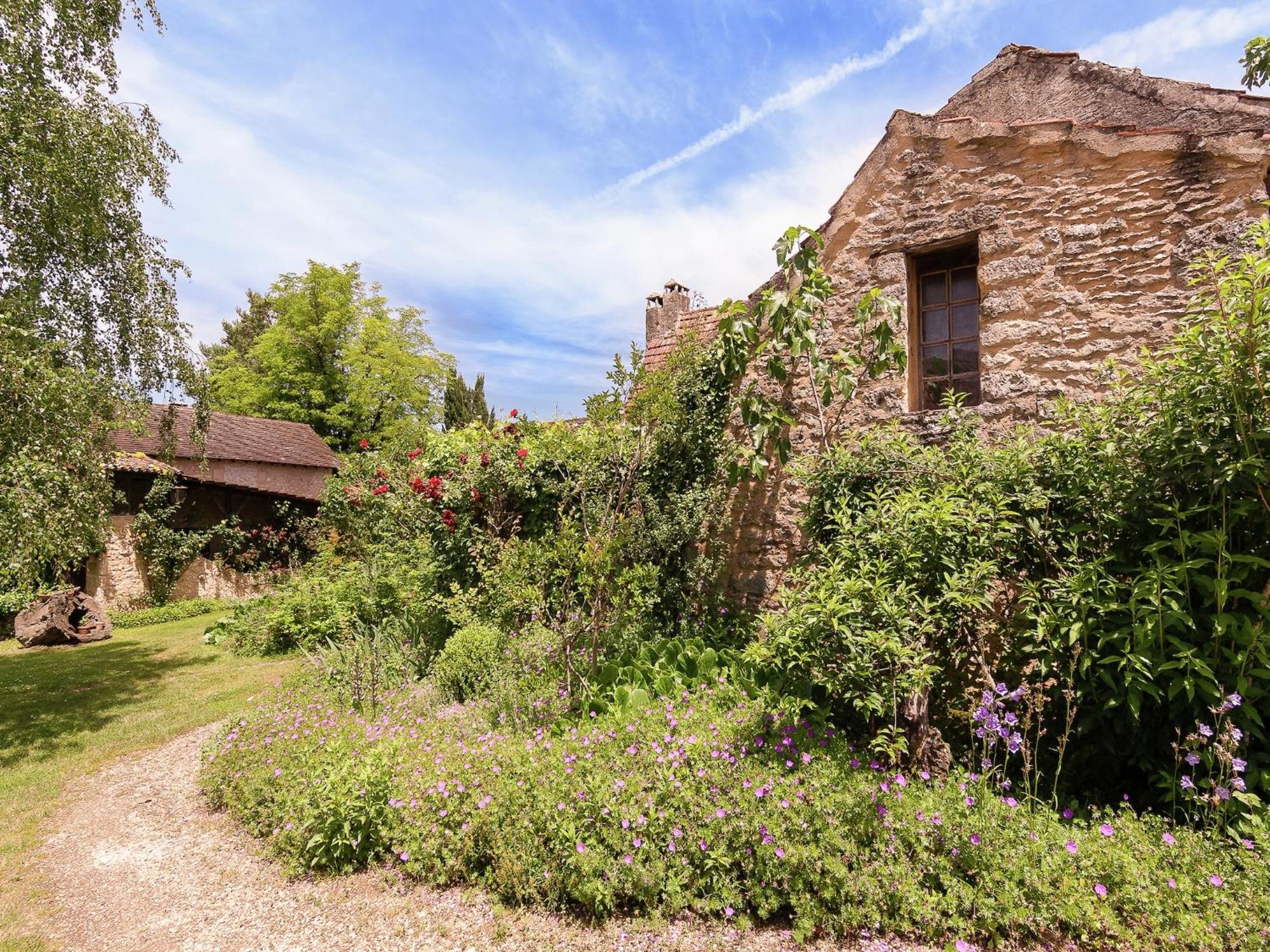 Cottage In Les Eyzies De Tayac Sireuil With Pool Meyrals Εξωτερικό φωτογραφία
