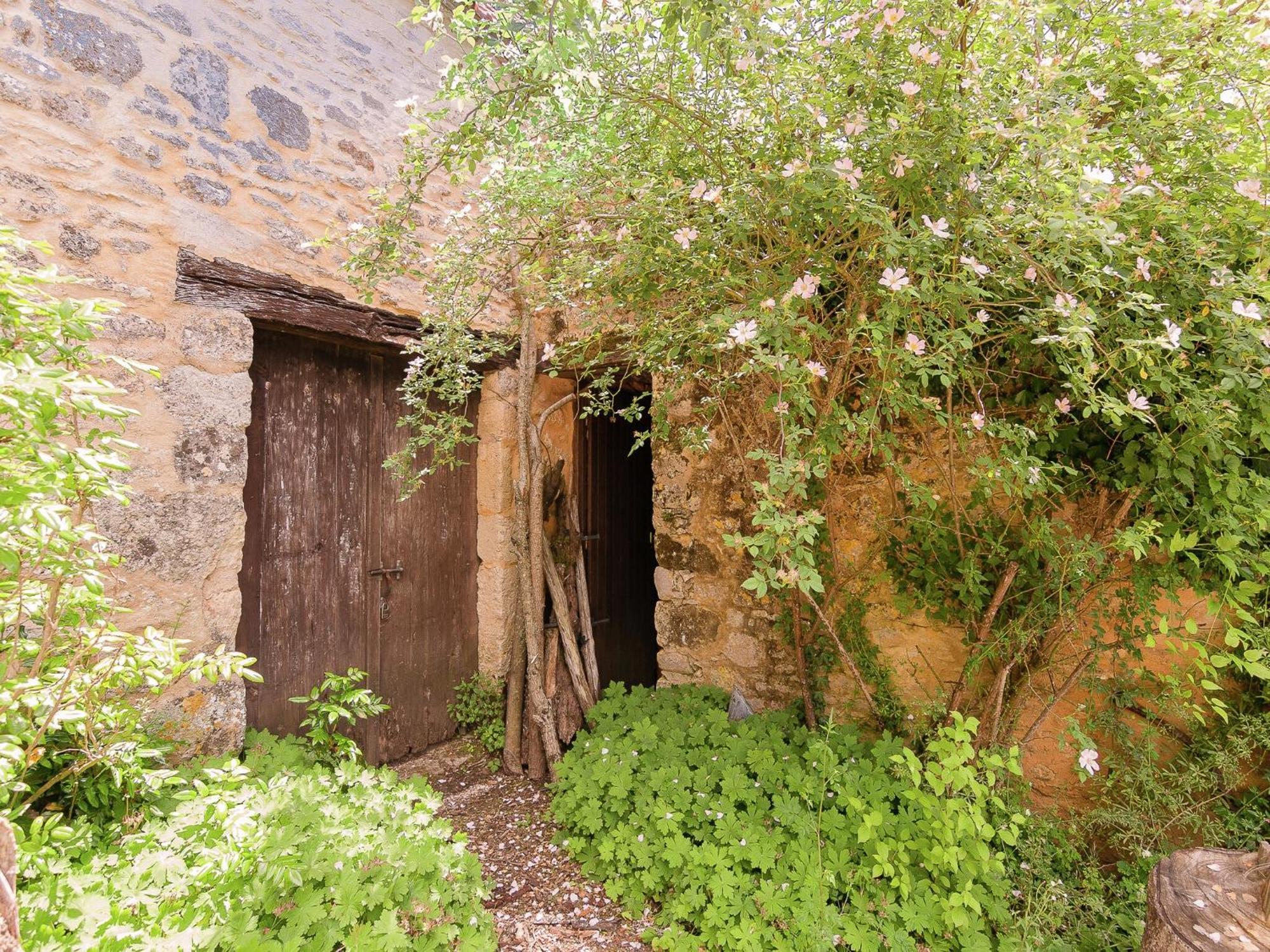 Cottage In Les Eyzies De Tayac Sireuil With Pool Meyrals Εξωτερικό φωτογραφία